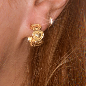 14k puffy heart huggie